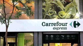 Carrefour reduce a cinco días semanales la jornada laboral