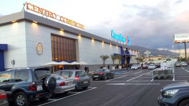 Carrefour Mijas Costa: agresividad en la entrada y frescos a tope