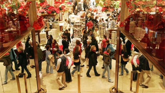 Los españoles gastarán unos 400 euros en sus compras navideñas