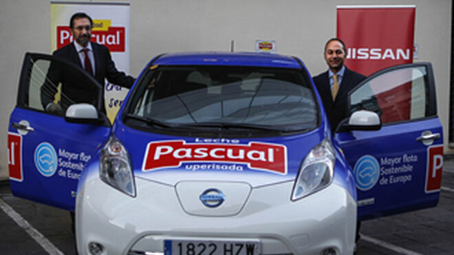 Pascual incrementa su flota de vehículos eléctricos con Nissan