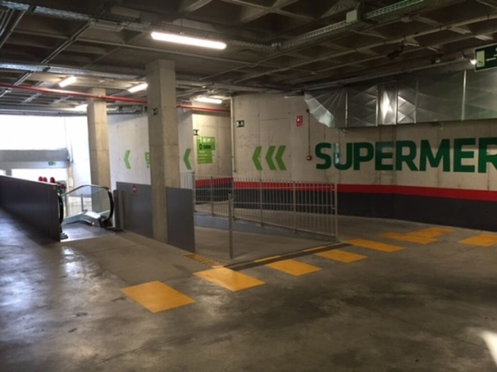 Zona interior del parking