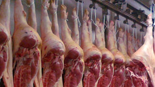 Hacienda desmantela una red de venta de carne al por mayor en negro
