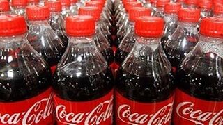 La justicia impide a Coca-Cola el uso exclusivo de la botella sin estrías