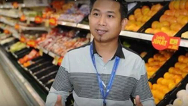 Roba en un supermercado de Tesco y le ofrecen un trabajo