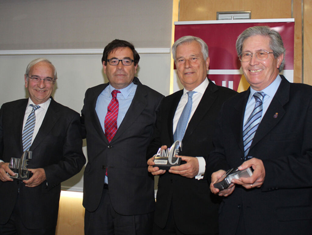 Carlos Cabanas, junto a Quintiliano Pérez, Miguel Ángel Díaz y Cleto Sánchez, premiados en la categoría 'Amigos de la Carne'