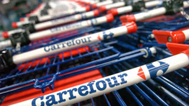 Carrefour vende al grupo polaco Gastt 37 tiendas que eran de Dia