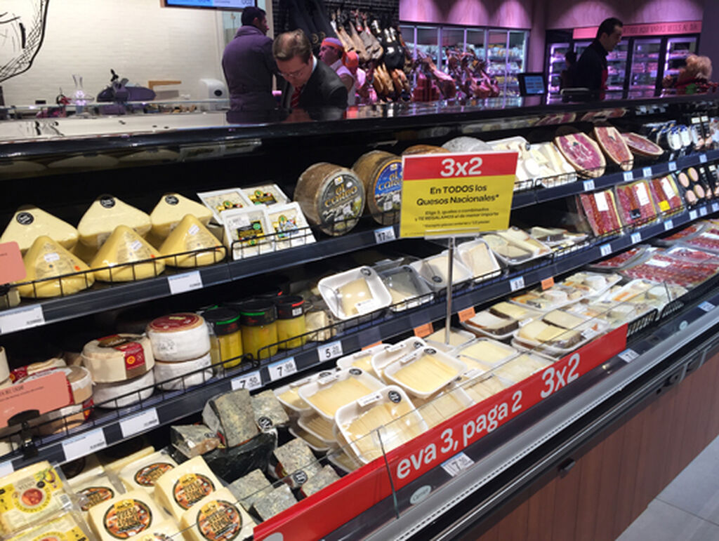 Hasta 600 referencias de quesos en el Carrefour Market