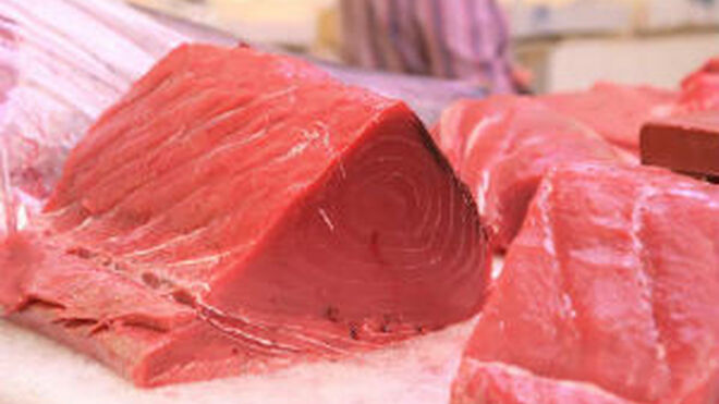 Sanidad retira varios lotes de atún fresco tras 40 intoxicaciones