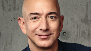 Jeff Bezos se convierte en el hombre más rico del mundo