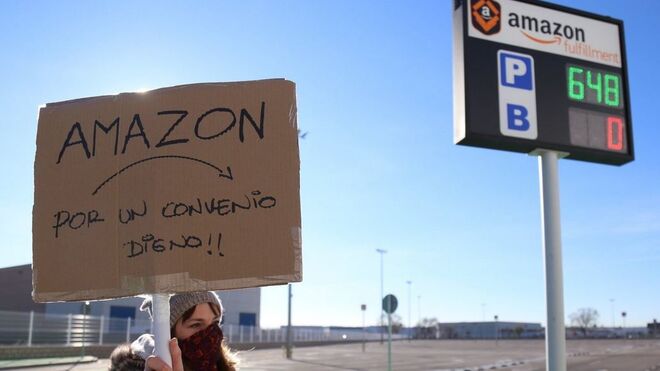 Los empleados llevan a los tribunales a Amazon España