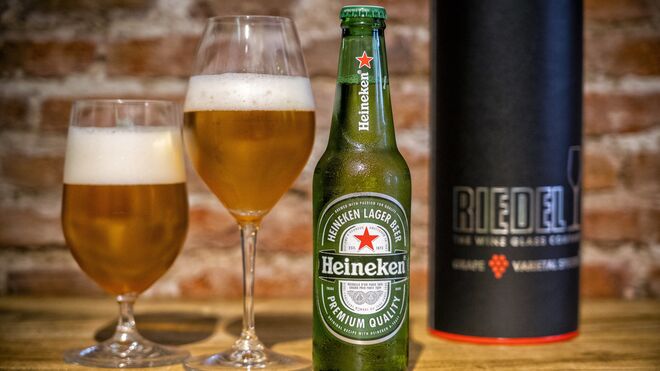 Heineken y Riedel buscan la premiumización cervecera