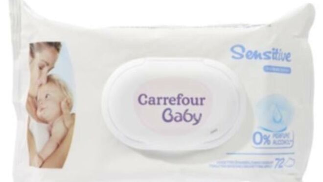 Carrefour retira tres lotes de toallitas infantiles por la presencia de una bacteria