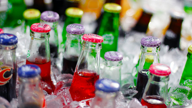 Las bebidas refrescantes reducirán sus azúcares un 10% adicional  entre 2020 y 2025