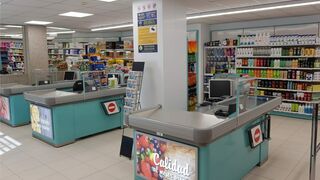 Froiz reforma su supermercado de Ferrol