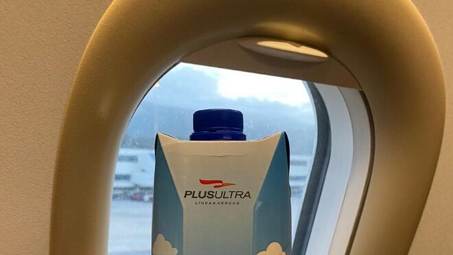 El agua envasada en cartón Only Water despega en los aviones de Plus Ultra