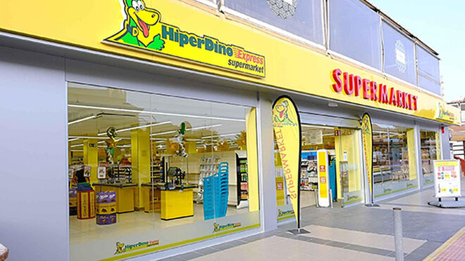 HiperDino renueva dos supermercados en Tenerife y Fuerteventura