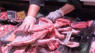 La carne y el pescado quedan fuera de la supresión del IVA
