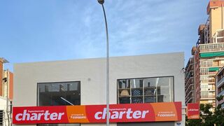 Charter inaugura dos nuevos supermercados en Barcelona en una semana