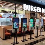 Condena millonaria a Burger King en EEUU por el accidente de un cliente en un baño