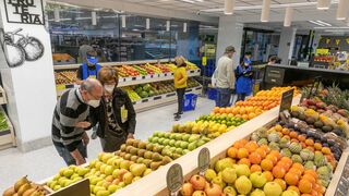 BM pone en marcha los 12 supermercados adquiridos a Condis en Madrid
