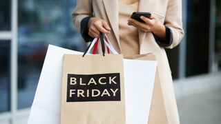 Los shoppers se animan de cara al Black Friday: el tráfico comercial crece el 24,7%
