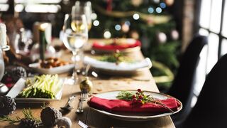 7 de cada 10 españoles prevén alguna celebración de Navidad en un restaurante