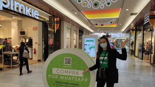 Omnicanalidad en el centro comercial: Carmila (Carrefour) implanta la venta por Whatsapp