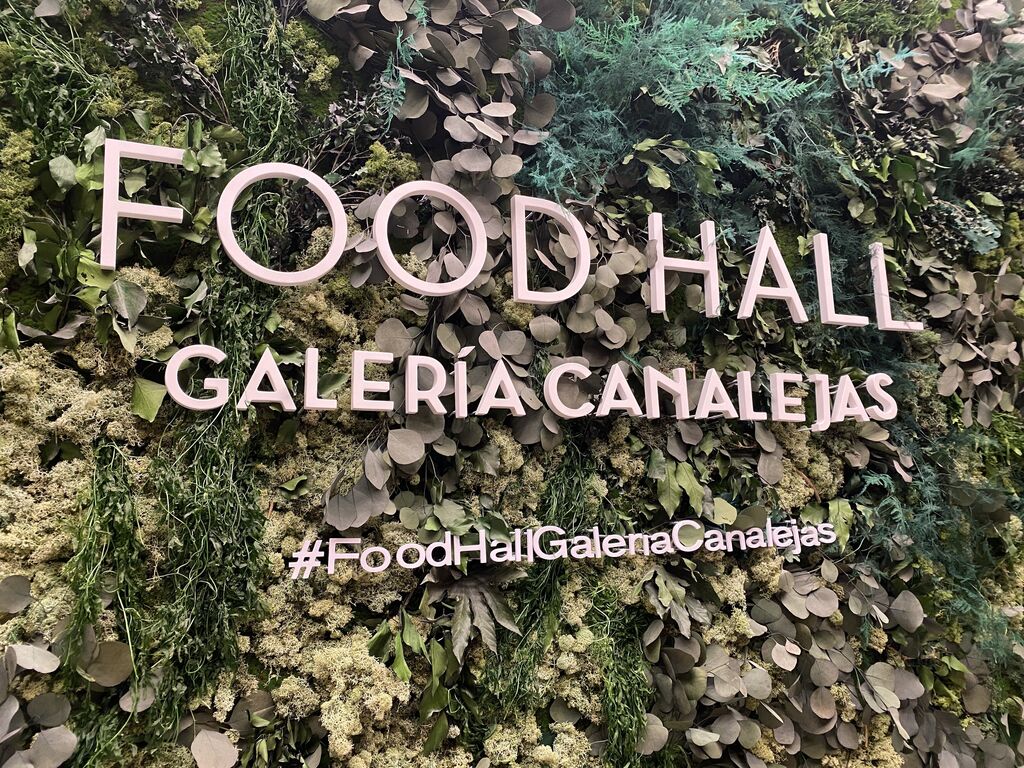 El Food Hall Galería Canalejas se abrió en diciembre de 2021. La llegada de Ómicron ha ralentizado su lanzamiento.