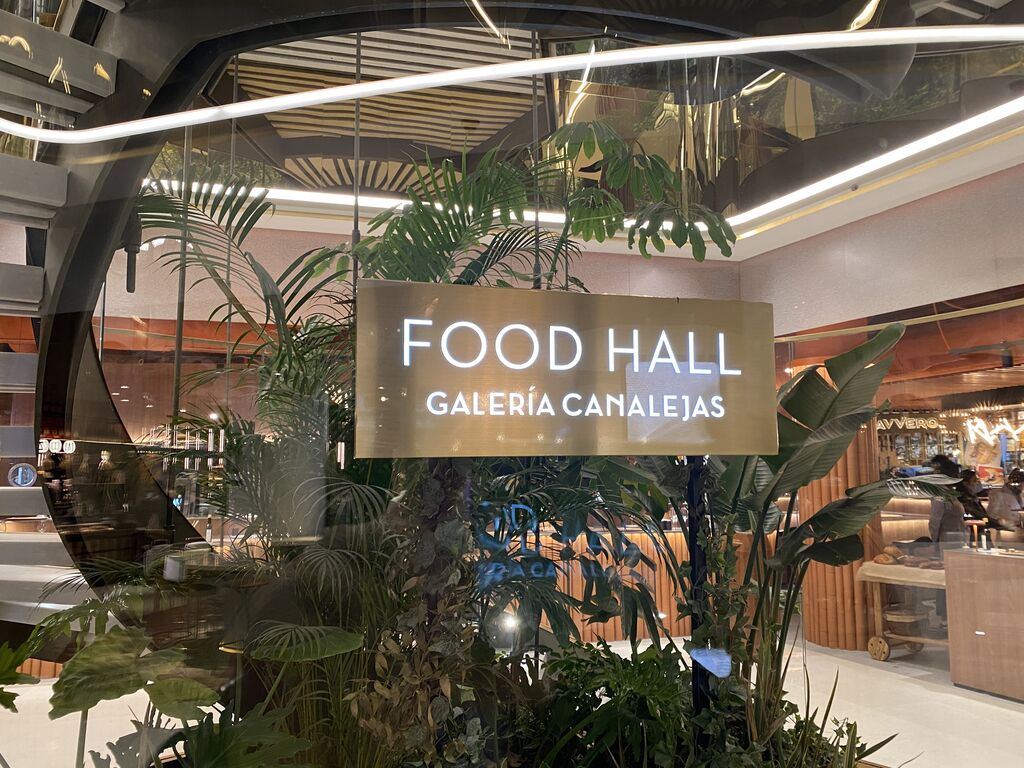 Food Hall Galería Canalejas.