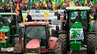 Los agricultores se lanzan a la calle con una gran manifestación en Madrid