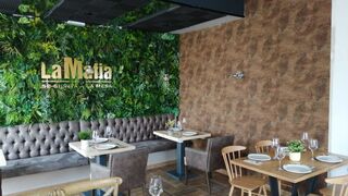 El Grupo La Mafia abre un restaurante en Vic