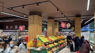 Los supermercados lideran la inversión en retail, con un volumen de 480 millones