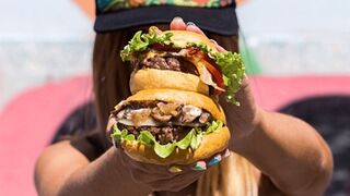 Franquiciados de The Good Burger denuncian a Restalia por darles carne caducada