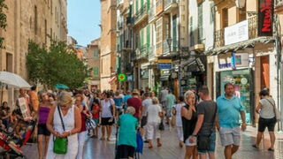 El comercio reactiva las calles de Palma de Mallorca