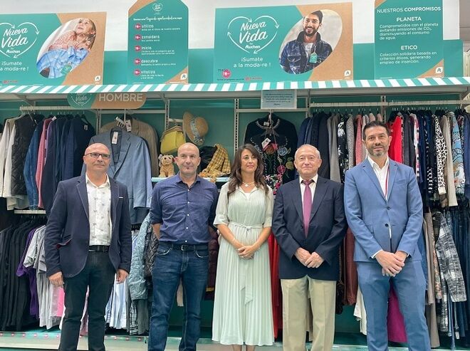 caricia Día del Maestro capa Alcampo instala su primer córner de ropa de segunda mano en Zaragoza