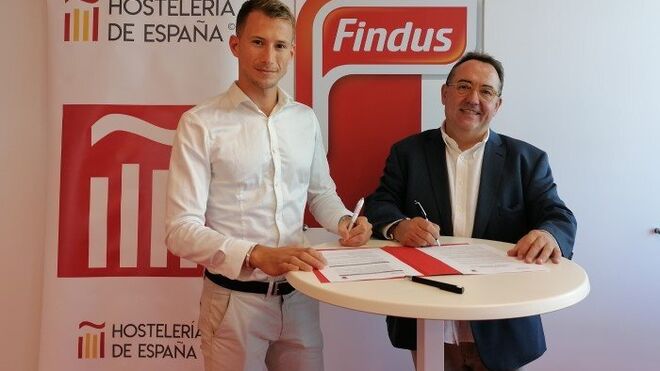 Hostelería de España colaborará con Findus y firma con Caixabank para impulsar la FP en el sector hostelero