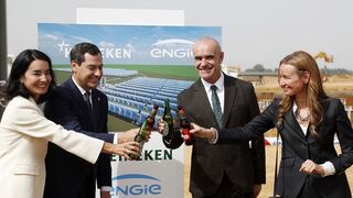 Heineken inicia la primera planta termosolar de la industria española