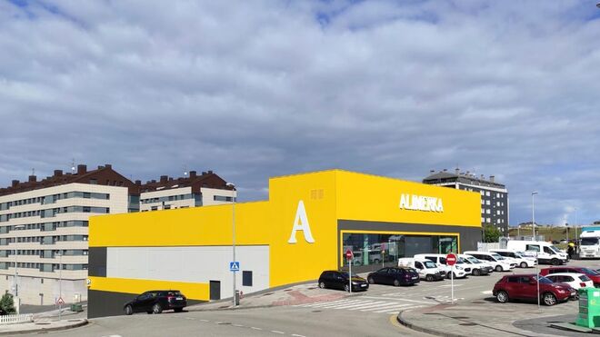 Alimerka inaugura un supermercado en Corvera, Asturias
