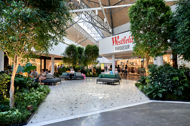 girasol aborto Infantil El centro comercial Westfield Parquesur luce su nueva decoración interior