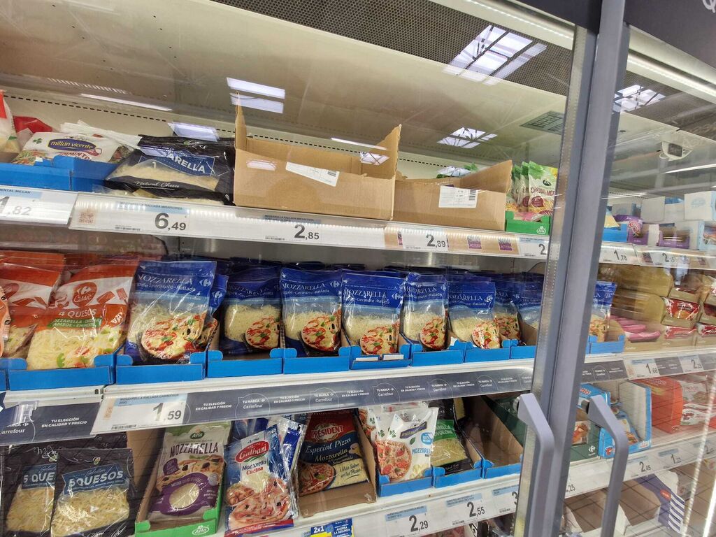 Carrefour prueba a presentar los productos en cajas