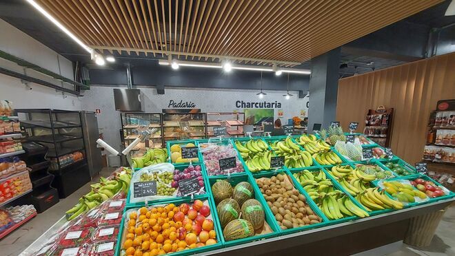 Desciende el número de supermercados españoles en Portugal