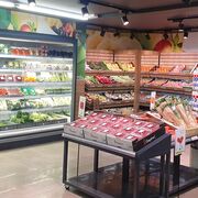 Valvi reforma el supermercado de El Port de la Selva en Girona