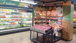 Valvi reforma el supermercado de El Port de la Selva en Girona