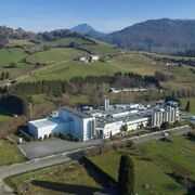 Royal A-ware compra la planta que Danone cerró en Asturias