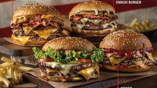 Tony Roma's lanza su nueva familia de Smash Burgers 'Born American'