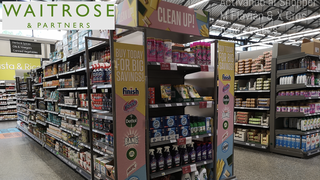 The Perfect Store - Activando al Shopper: Waitrose y Reckitt, activación de los productos de limpieza
