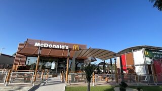 McDonald's abre su primer restaurante en Pilar de la Horadada (Alicante)