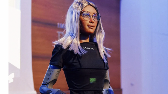 Mika, primer robot humanoide nombrado 'CEO experimental' en una compañía de bebidas