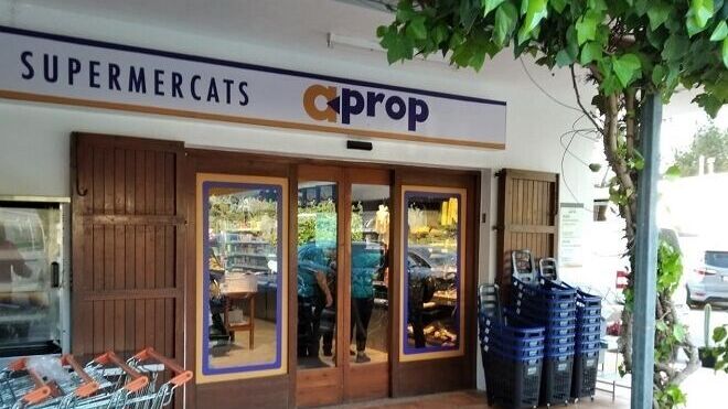 Eroski abre un supermercado franquiciado Aprop en Ciutadella (Menorca)