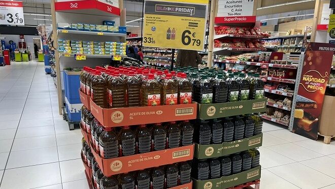 Los supermercados se suman al Black Friday con ofertas en aceite de oliva y alimentos navideños